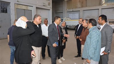 محافظ القليوبية يتفقد باسوس ويبحث تقنين أوضاع المصانع غير المرخصة وتنظيم النشاط الصناعي