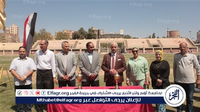 نائب رئيس جامعة أسيوط يشهد ختام الأنشطة الطلابية بالجامعة 
