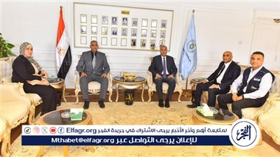 محافظ أسيوط يبحث تعزيز التوعية بمخاطر الهجرة غير الشرعية 