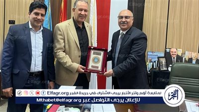وكيل تعليم أسيوط يلتقى عميد كلية علوم الرياضة لبحث سبل التعاون المشترك 