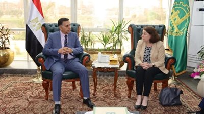 محافظ القليوبية يبحث مع البنك الدولي مستجدات مشروع تلوث الهواء بالقاهرة الكبرى