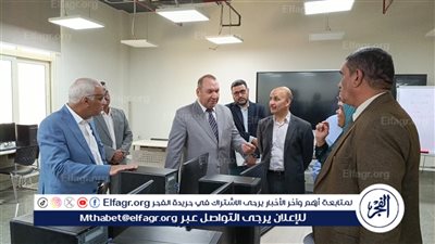 رئيس جامعة أسيوط الأهلية يتفقد تجهيزات معامل كلية العلوم والتكنولوجيا ويتابع سير الامتحانات العملية بالجامعة 