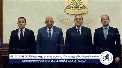 عاجل ـ مدبولي: التوسع في الطاقة المتجددة ضرورة لضمان استقرار الكهرباء وزيادة الاعتماد على المصادر النظيفة