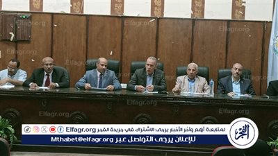 وكيل وزارة التعليم بأسيوط يترأس لجنة التجديد للقيادات الوسطى