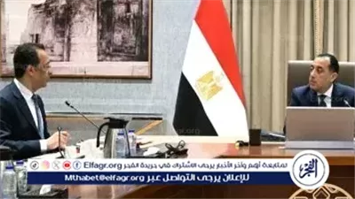 عاجل- مدبولي يتابع تنفيذ مبادرة “الرواد الرقميون”.. تدريب 40 ألف شاب وربط مباشر بسوق العمل وشراكات دولية كبرى