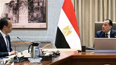 رئيس الوزراء يتابع الموقف التنفيذي للمبادرة الرئاسية 