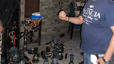 محافظ الجيزة يقود حملات غلق وتشميع للمقاهي والكافيهات المخالفة بشوارع خاتم المرسلين وترسا وزغلول