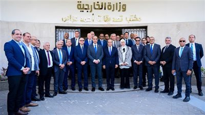 وزير الخارجية يعيد افتتاح مكتب تصديقات أحمد عرابي بالمهندسين عقب رفع كفاءته