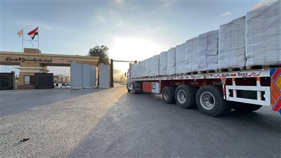 الهلال الأحمر المصري يطلق قافلة «زاد العزة» 190 بحمولة أكثر من 3 آلاف طنًا من المساعدات الإنسانية الشاملة لدعم الأشقاء الفلسطينيين