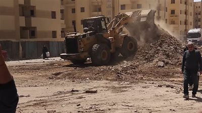 بدء تطوير وتوسعة ورصف شارع الكيلاني بالمنيرة الغربية لفتح شرايين مرورية جديدة وتحسين الحركة