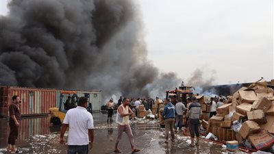 ارتفاع المصابين إلى 12 في حريق مخازن “أبو حوا” بقليوب