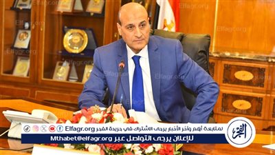 محافظ أسيوط يعلن فتح باب التقديم لعدد 15 سيارة تاكسي للعمل بمدينة أسيوط الجديدة 