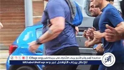 ماكرون في الإسكندرية.. الرئيس الفرنسي يظهر مرتديًا الشورت أثناء الجري في شوارع المدينة خلال زيارته الرسمية لمصر