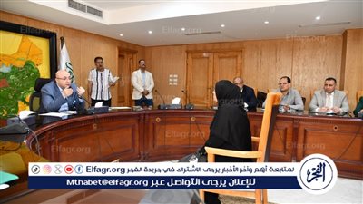 محافظ الفيوم يوجه بتوفير مشروع لسيدة معيلة وفرصة عمل لشاب من ذوي الهمم