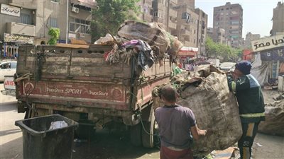 محافظ الجيزة يوجه بإعفاء نائب رئيس حي العمرانية بعد رصد قصور في مستوى النظافة وضبط أعمال فرز