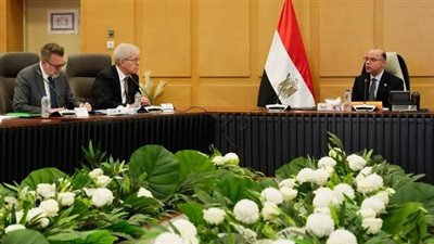 وزير الاستثمار يبحث مع وفد أمريكي تطورات العلاقات التجارية بين البلدين ضمن جولة المشاورات المشتركة