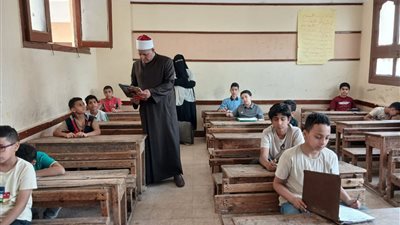 أزهر القليوبية يتابع امتحانات الشهادتين بالقناطر الخيرية ويؤكد انتظام اللجان