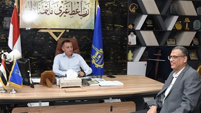 لاشين ورئيس الطرق الجديد: خطة عاجلة لتطوير المحاور الحيوية ورفع كفاءة طرق أسوان