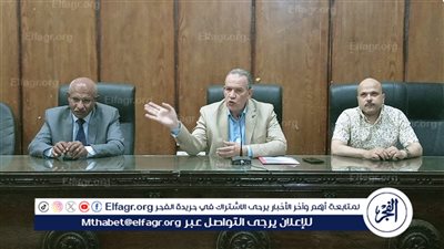 مدير تعليم أسيوط يناقش الإستعدادات النهائية لامتحانات الشهادة الإعدادية وإجراءات التصدى لحالات الغش