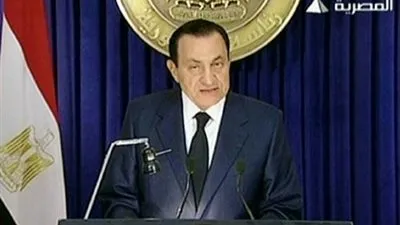 سياسيون فى ذكرى التنحي : كانت مسرحية برعاية 