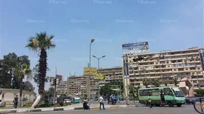 بالصور .. طائرات هليكوبتر تحلق فوق مسجد 